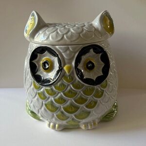 Anthropologie “Wise ‘Ol Owl”Cookie Jar